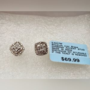 Ladies Gorgeous 0.02 Ctw Diamond Rhodium Over Brass Stud Earrings-NWT $70